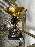 Statuetă Decorativă Bust de Femeie Africană cu Frunză Aurie - imagine 3